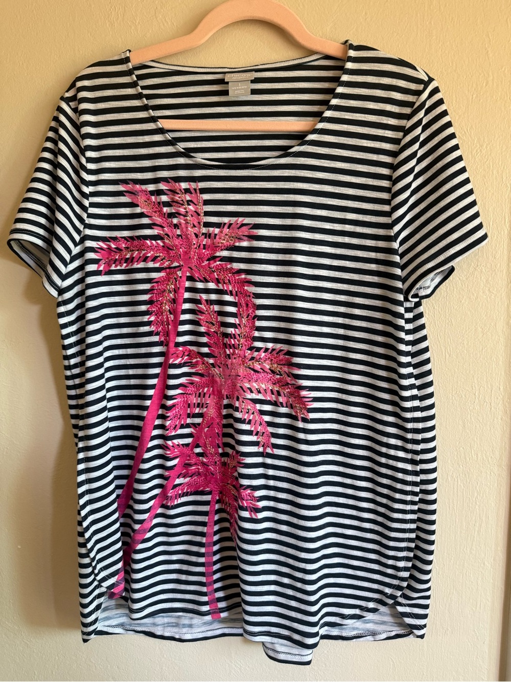 Chico’s Zenergy Women’s Palm Tree Striped Tee. size 1